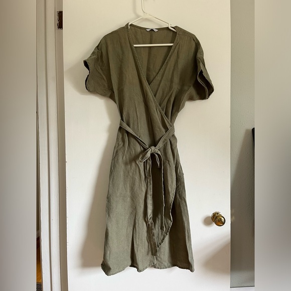 Linenfox Mimosa Wrap Dress in Pine Green - Picture 2 of 5